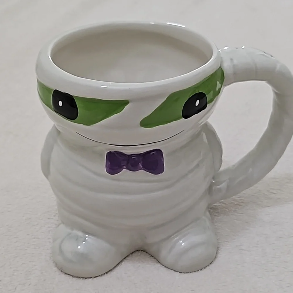 Signature Select Seasons Super Cute Coffee Or Tea Mug - Picture 2 of 11
